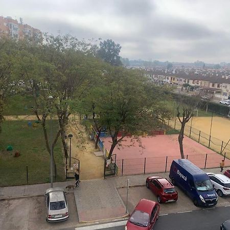 Vistas Desde Montequinto Apartment Dos Hermanas Exterior photo